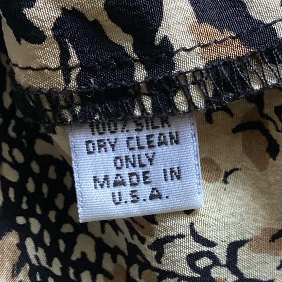 MAIYA silk leopard razor back - Picture 3 of 4